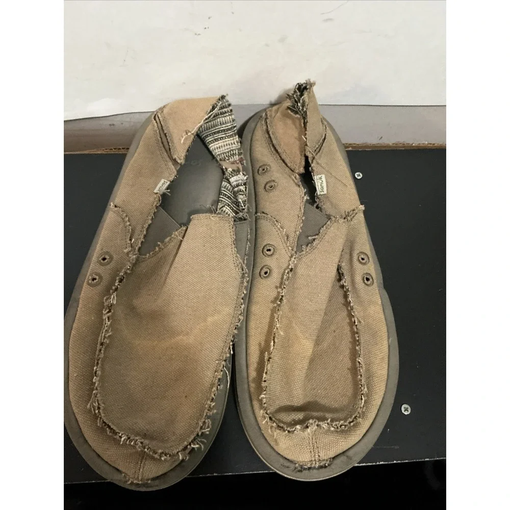 Sanuk Vagabond Tripper Mens Size 13 Khaki Brown Woven Slip On Shoes DAMAGED